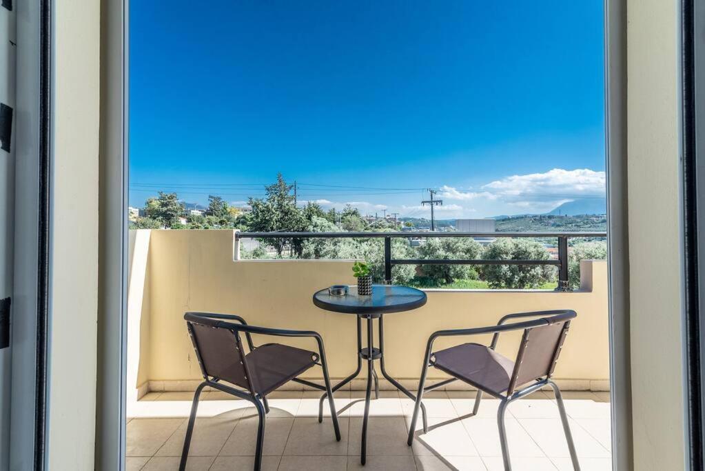 Urban Apt Next University 9 Ираклион Экстерьер фото